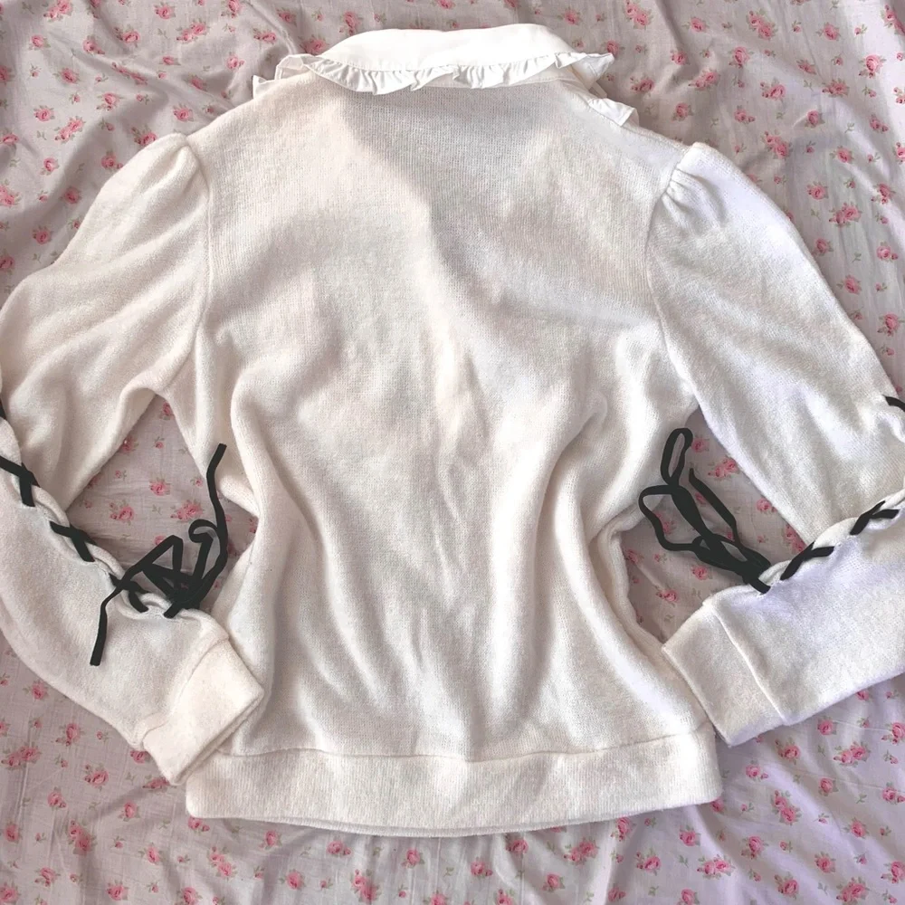 **MOVING SALE** Ank Rouge tie sleeves sweater - Picture 6 of 6